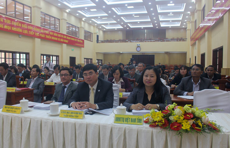 Các đại biểu tham dự kỳ họp