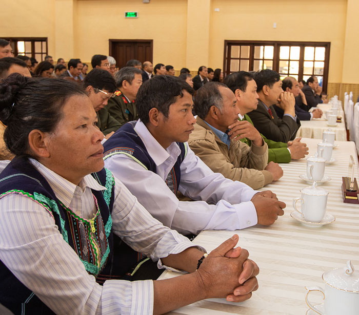 Đại diện các dân tộc dự lễ kỷ niệm
