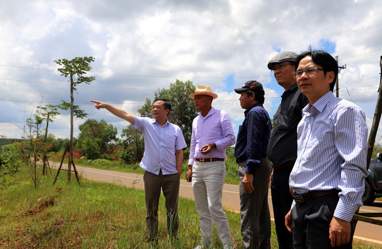 Lãnh đạo TP Bảo Lộc và Tập đoàn Ecopark khảo sát thực tế tại Dự án hồ Nam Phương 1 và Nam Phương 2
