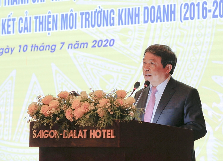 Chủ tịch UBND tỉnh Lâm Đồng Đoàn Văn Việt phát biểu khai mạc