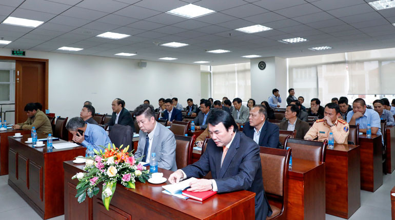 Đại biểu tham dự hội nghị