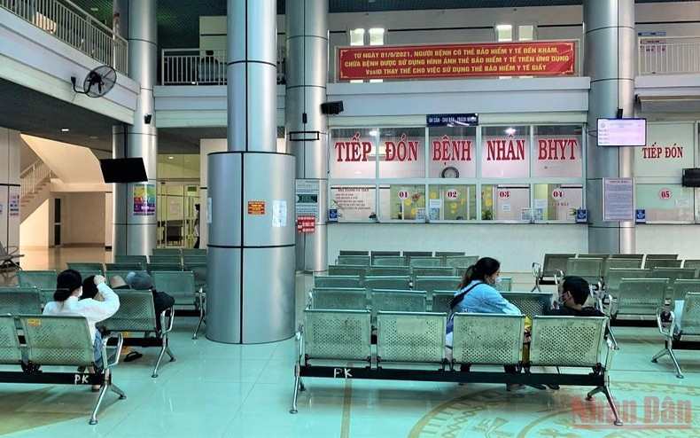 Hàng loạt bác sĩ ở Bệnh viện đa khoa vùng Tây Nguyên xin nghỉ việc, vì sao? -0