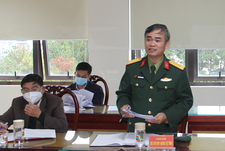 Đại biểu phát biểu ý kiến tham luận tại hội nghị
