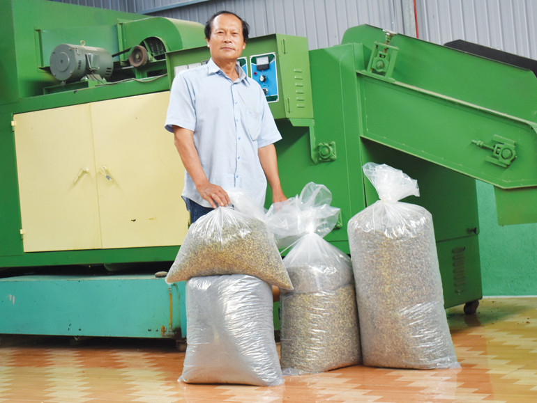 Dây chuyền chế biến trà trầm hương tại rừng trồng Liêng Srônh