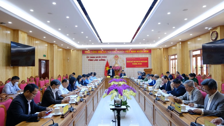 Toàn cảnh buổi làm việc của Thanh tra Ban tôn giáo Chính phủ tại UBND tỉnh