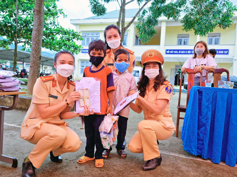 Các cấp Hội Phụ nữ Công an tỉnh Lâm Đồng có nhiều hoạt động hướng về cơ sở