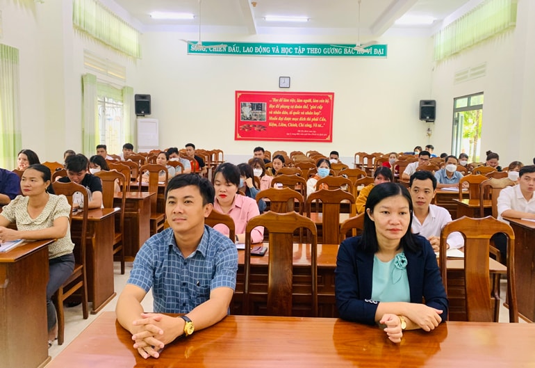 Các học viên tham gia lớp bồi dưỡng