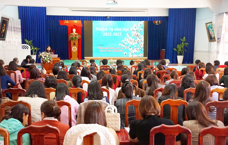 Toàn cảnh hội nghị ngành Giáo dục mầm non   