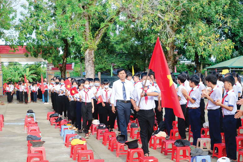 Trường THCS Triệu Hải (huyện Đạ Tẻh) đón chào 94 học sinh lớp 6 bước vào năm học mới 2022-2023