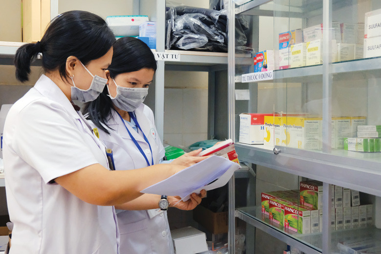Tủ thuốc 0 đồng được quản lý, bảo quản chu đáo để cấp phát cho người bệnh