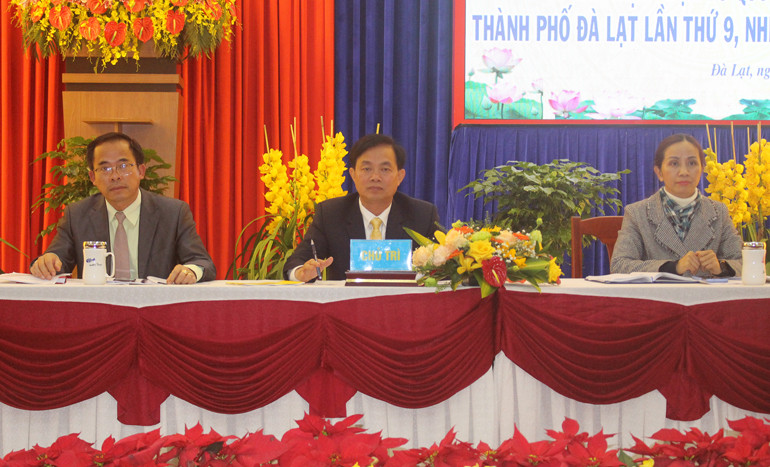 Lãnh đạo MTTQ Chủ trì điều hành hội nghị