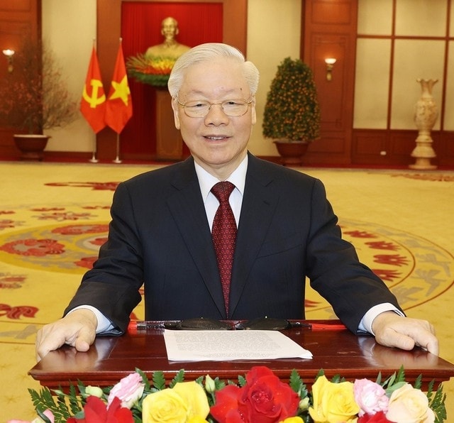 Tổng Bí thư Ban chấp hành Trung ương Đảng Cộng sản Việt Nam Nguyễn Phú Trọng gửi lời chúc năm mới Quý Mão 2023 tới toàn thể đồng bào, đồng chí và chiến sĩ cả nước, cộng đồng người Việt Nam ta ở nước ngoài, cùng bạn bè năm châu, nhân dân các nước trên thế giới