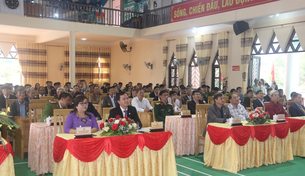 Các đại biểu tham dự buổi gặp mặt