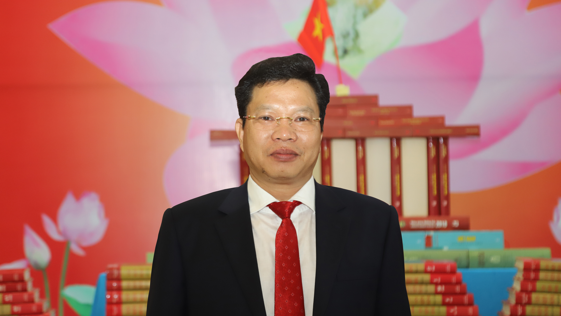 Đồng chí  Lưu Văn Trung