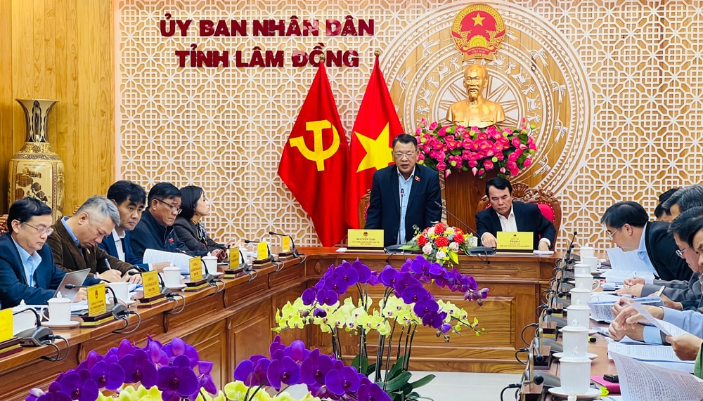 Ông Nguyễn Tạo kết luận tại buổi làm việc