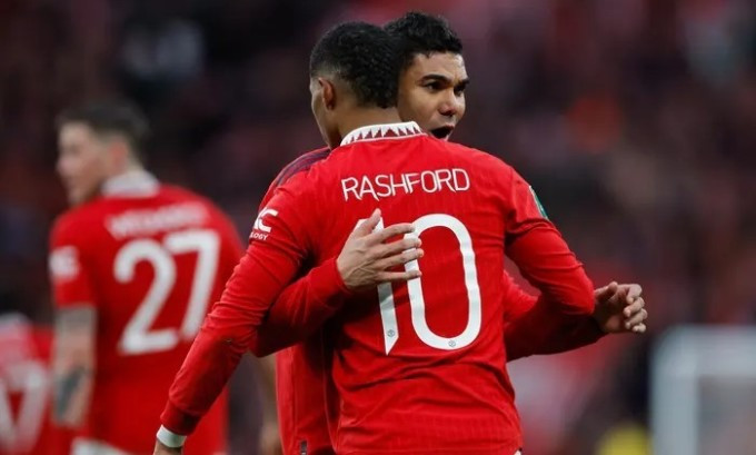 Rashford và Casemiro lập công, mang về chiến thắng cho Man Utd ở trận chung kết. Ảnh: Guardian