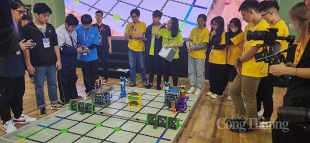 Chung ket Giai vo dich VEX IQ Robotics toan quoc nam 2023 hinh anh 2