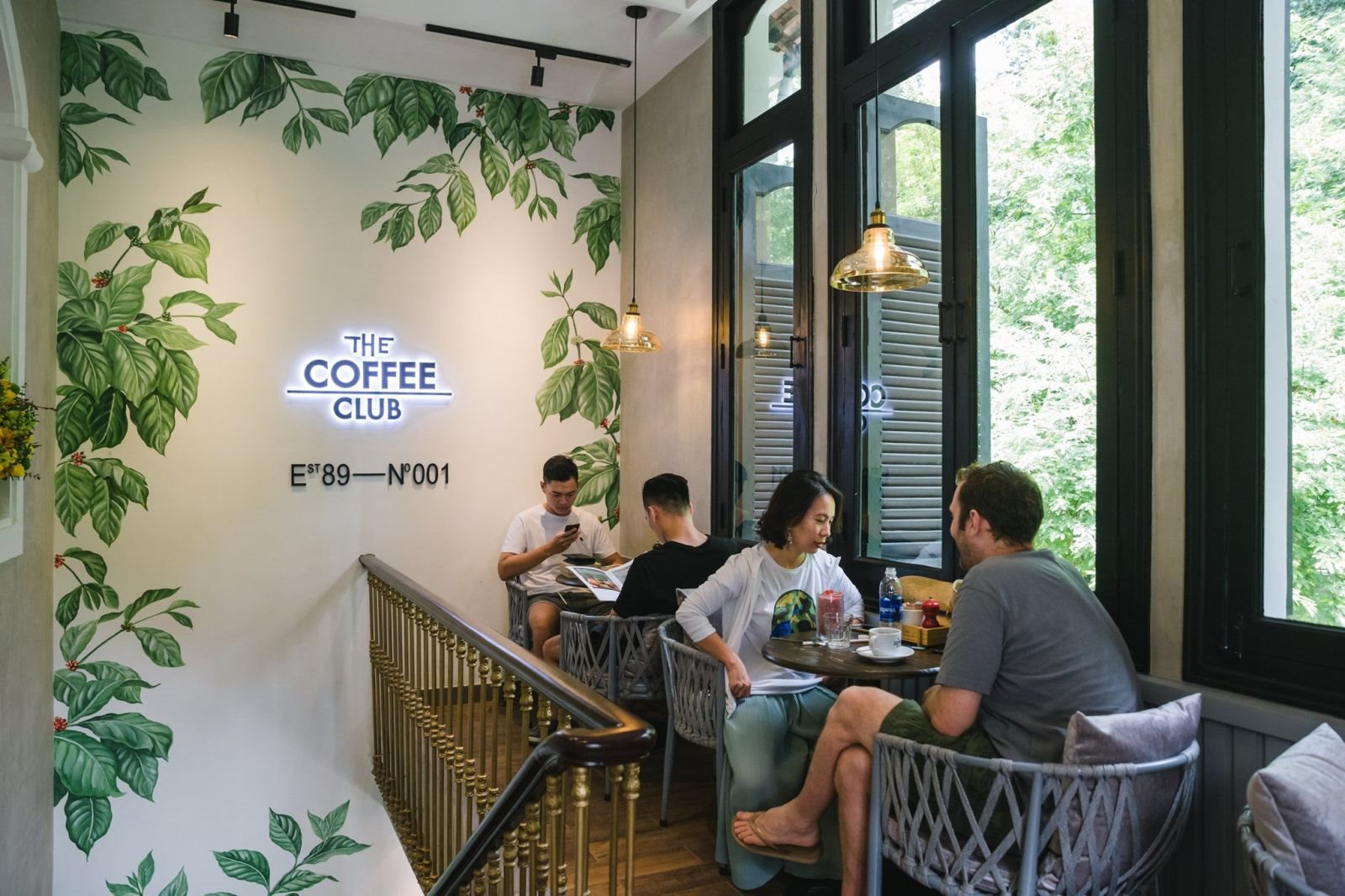 the-coffee-club-1.jpg