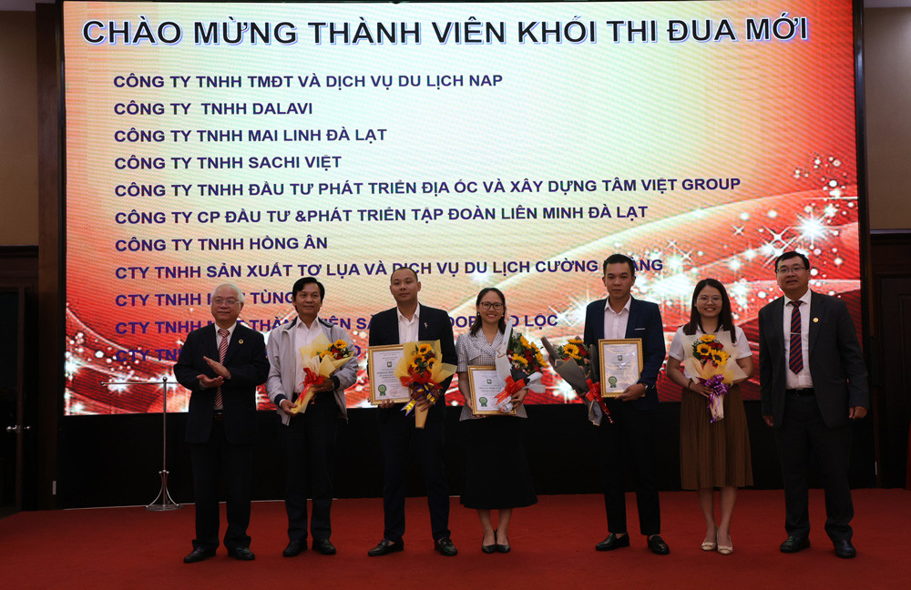 Chào mừng thành viên mới của Khối thi đua