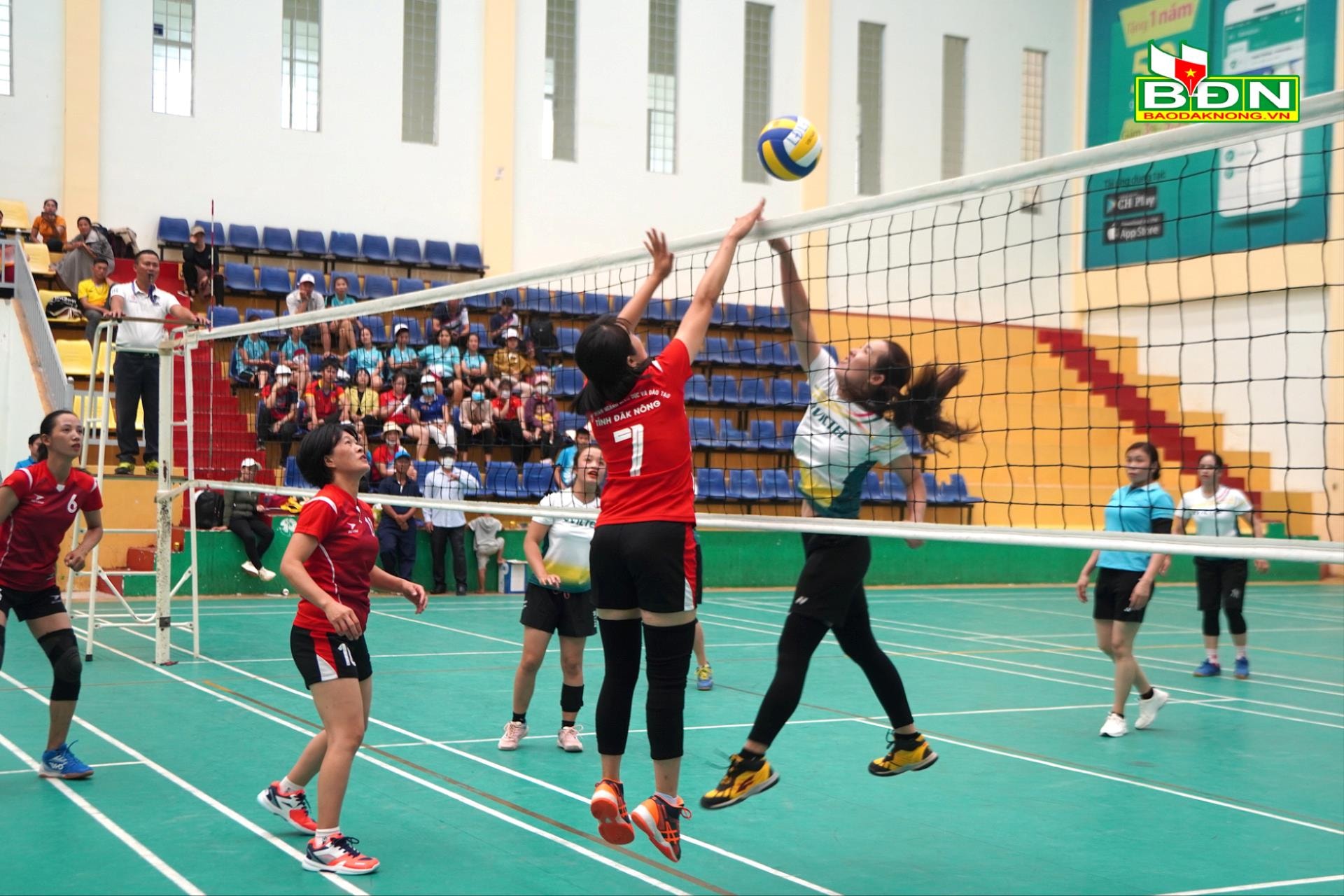 thang-cong-nhan-25(1).jpg