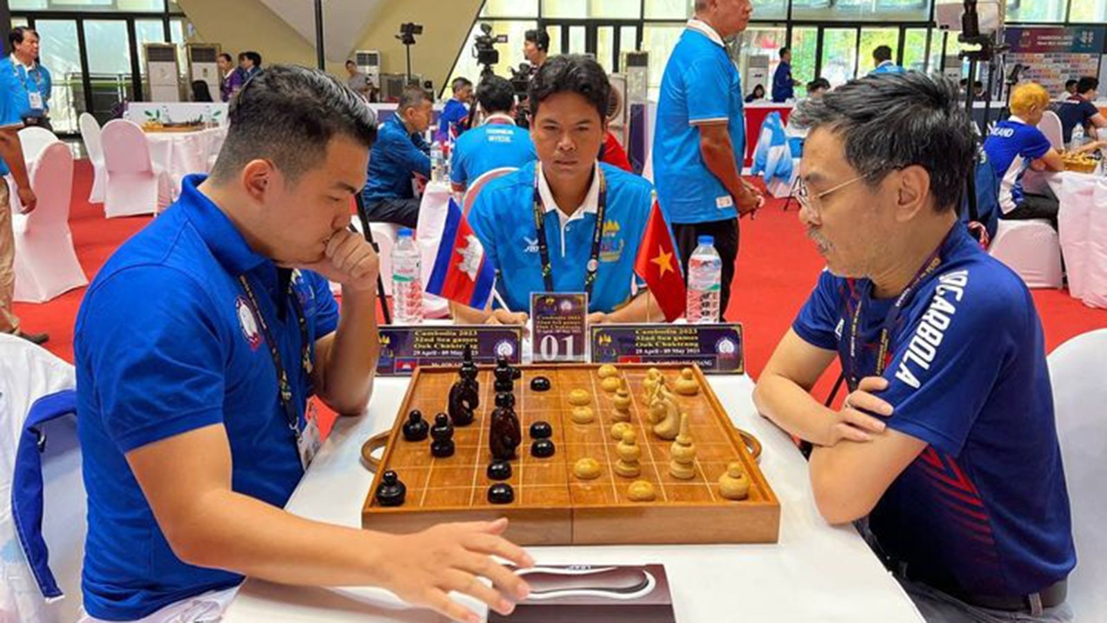 Giành 6 huy chương vàng đầu tiên, đoàn Việt Nam khởi đầu SEA Games 32 suôn sẻ - 1