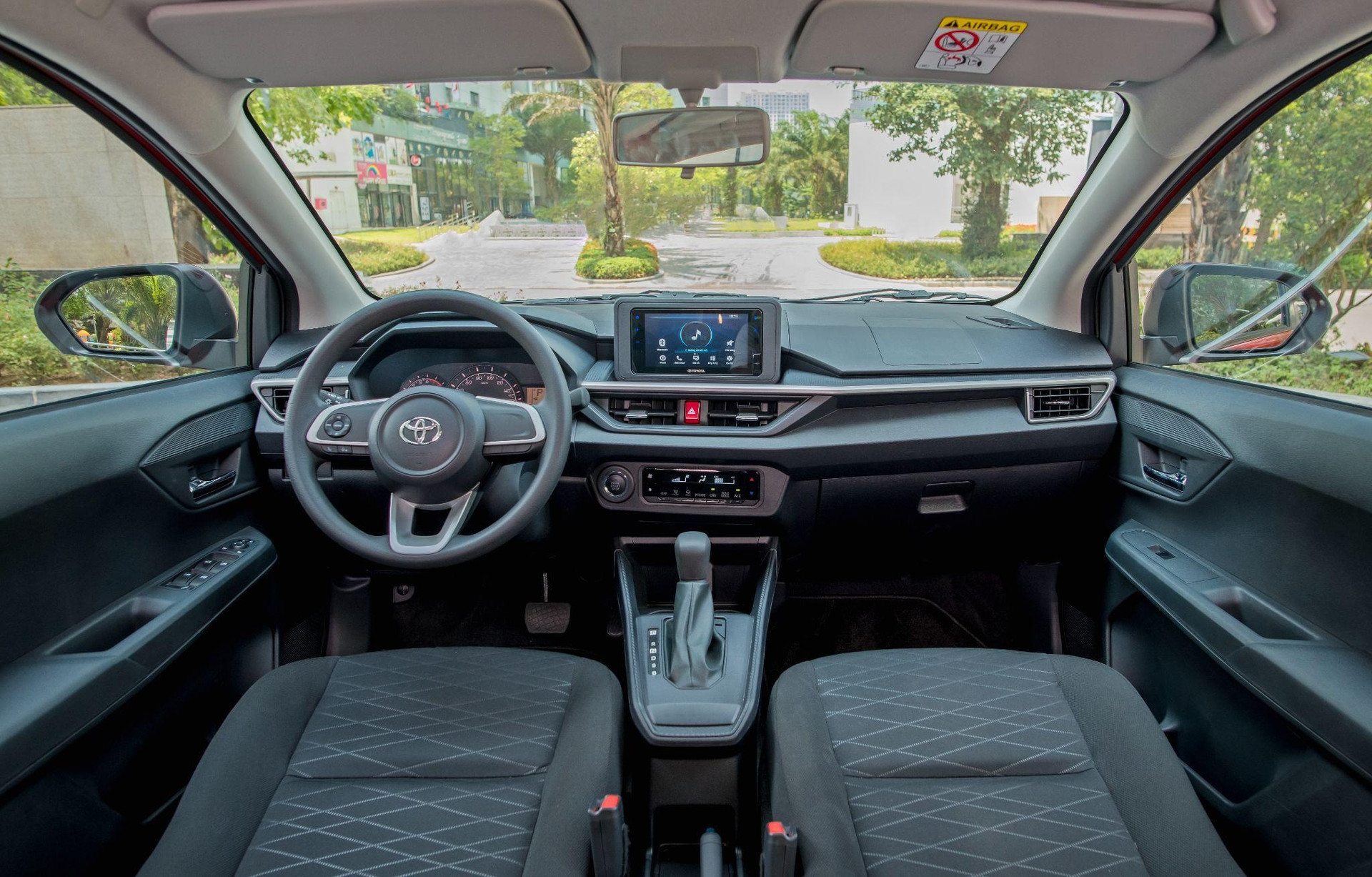 Toyota Wigo 2023 - Lời đáp cho những định kiến về sự lỗi thời - 3