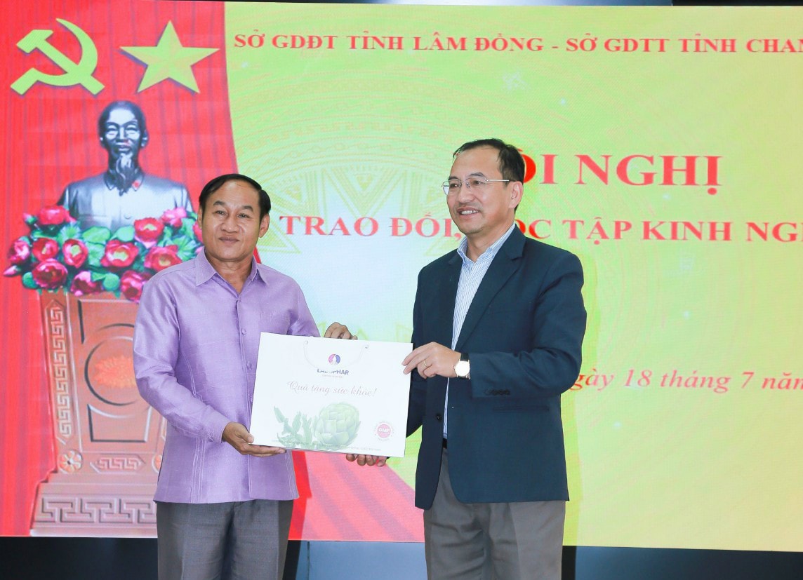 Giáo dục Champasak và Lâm Đồng tiếp tục sẽ có những chương trình hợp tác hiệu quả hơn nữa trong thời gian tới