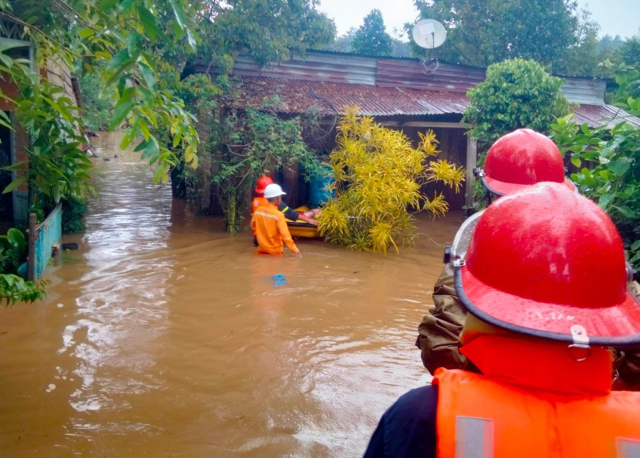 PC Đắk Nông ứng phó với tình hình mưa lũ phức tạp ở địa phương