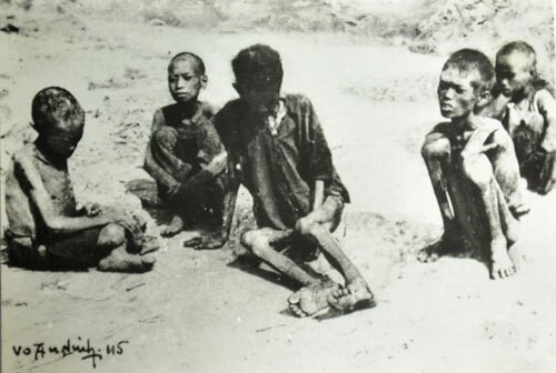 Sống ngắc ngoải trong nạn đói 1945. Ảnh tư liệu Võ An Ninh