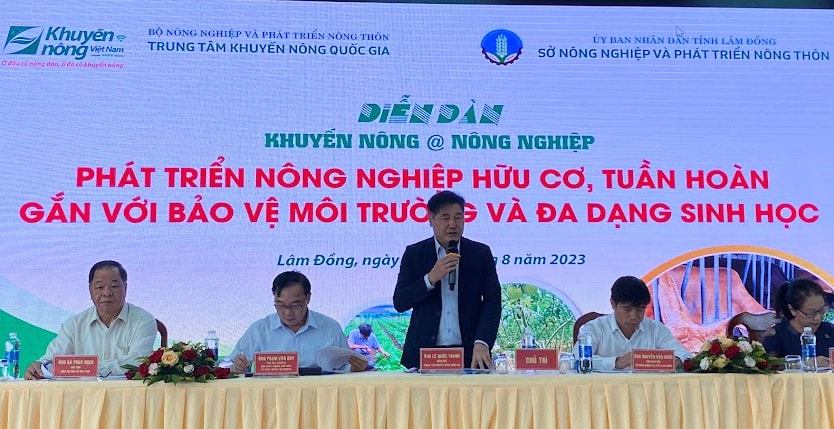Giám đốc Trung tâm Khuyến nông Quốc gia Lê Quốc Thanh phát biểu tại Diễn đàn