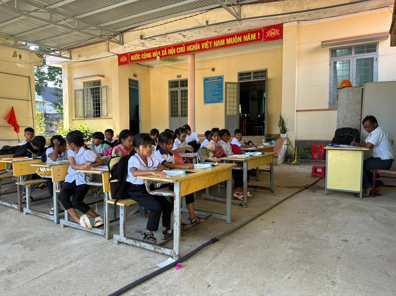 Đắk Lắk tái diễn tình trạng thiếu giáo viên ở khắp các cấp học