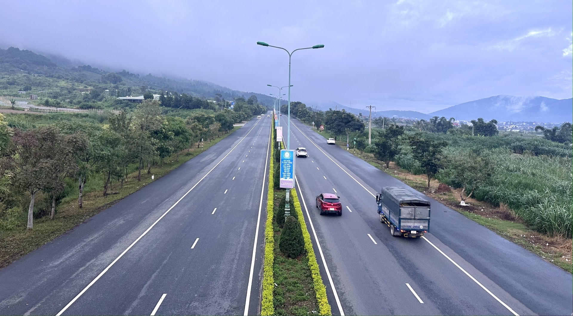 Các tuyến đường cao tốc đang được tỉnh Lâm Đồng tập trung nguồn lực thực hiện