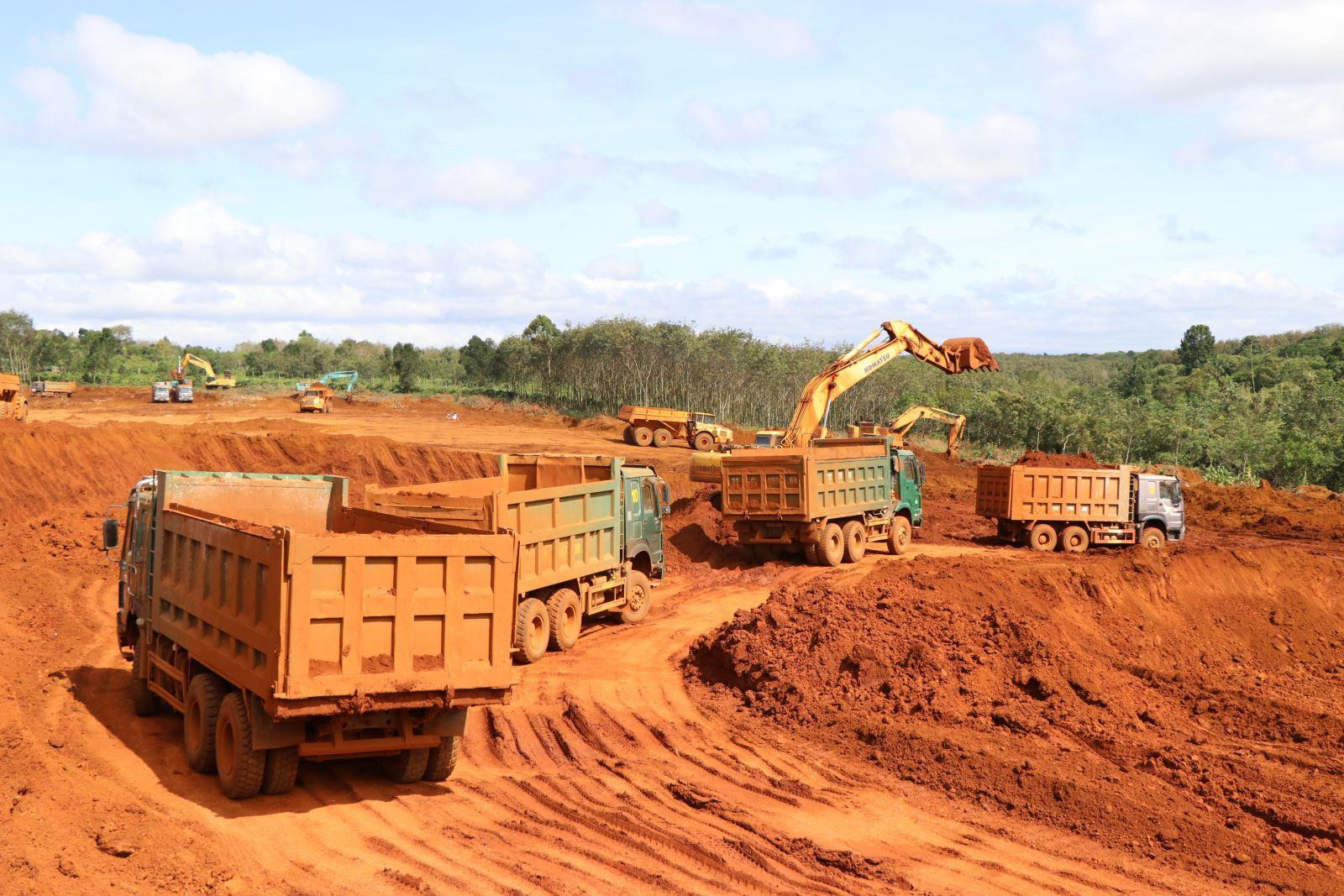Nguy cơ thiếu quặng bauxite để sản xuất alumin do vướng mắc giải phóng...