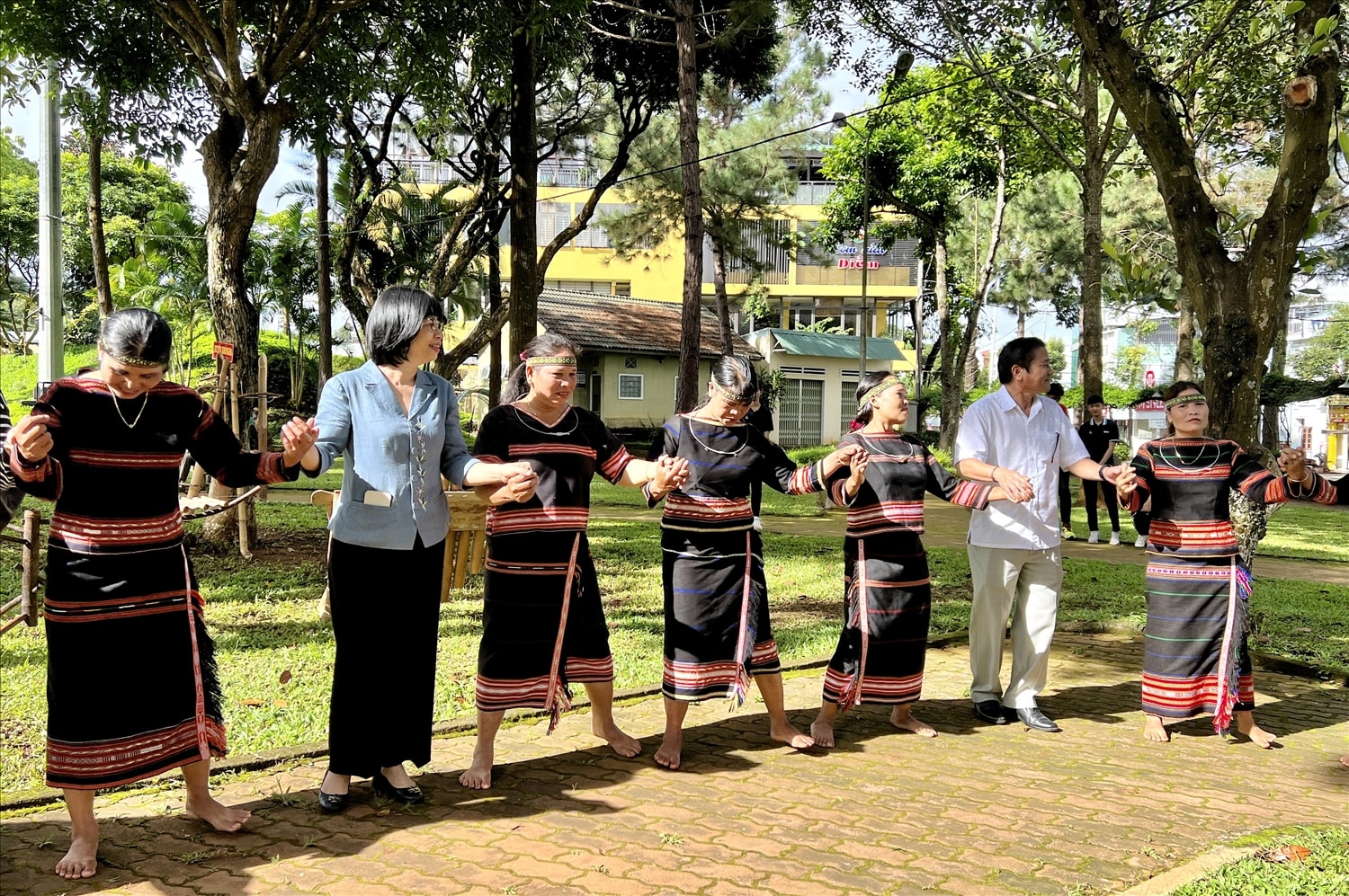 (Tin PV) Gia Lai tổ chức chương trình “Sắc màu văn hóa Gia Lai - Bảo tồn và phát triển” 7