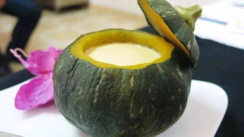 Bánh flan bí đỏ