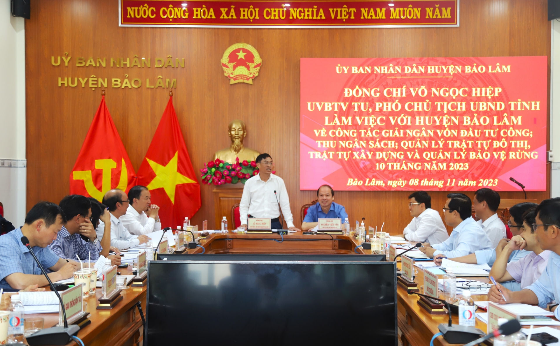 Đồng chí Võ Ngọc Hiệp - Ủy viên Ban Thường vụ Tỉnh ủy, Phó Chủ tịch UBND tỉnh Lâm Đồng phát biểu chỉ đạo tại buổi làm việc