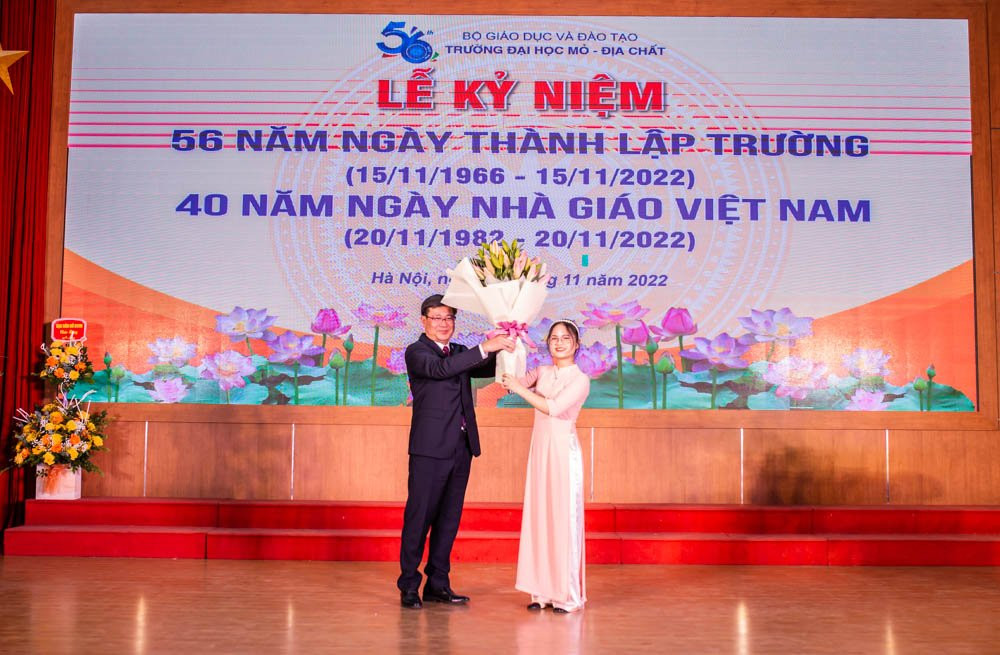 Trường Đại học Mỏ - Địa chất tổ chức Lễ kỷ niệm 56 năm ngày thành lập Trường