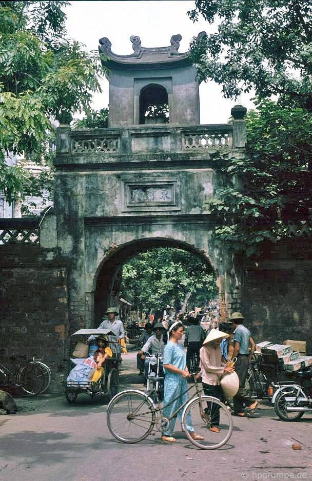 Hà Nội - Thành phố cổ: Old City Gate