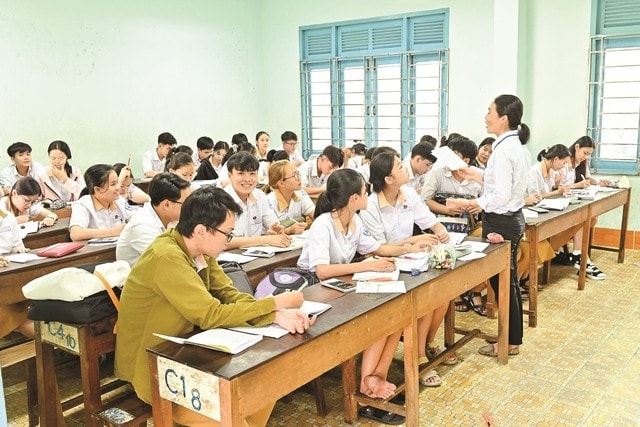 Thi đua đẩy mạnh phong trào học tập suốt đời trong gia đình, dòng họ, cộng đồng, đơn vị và xây dựng mô hình công dân học tập; xây dựng văn hóa học tập