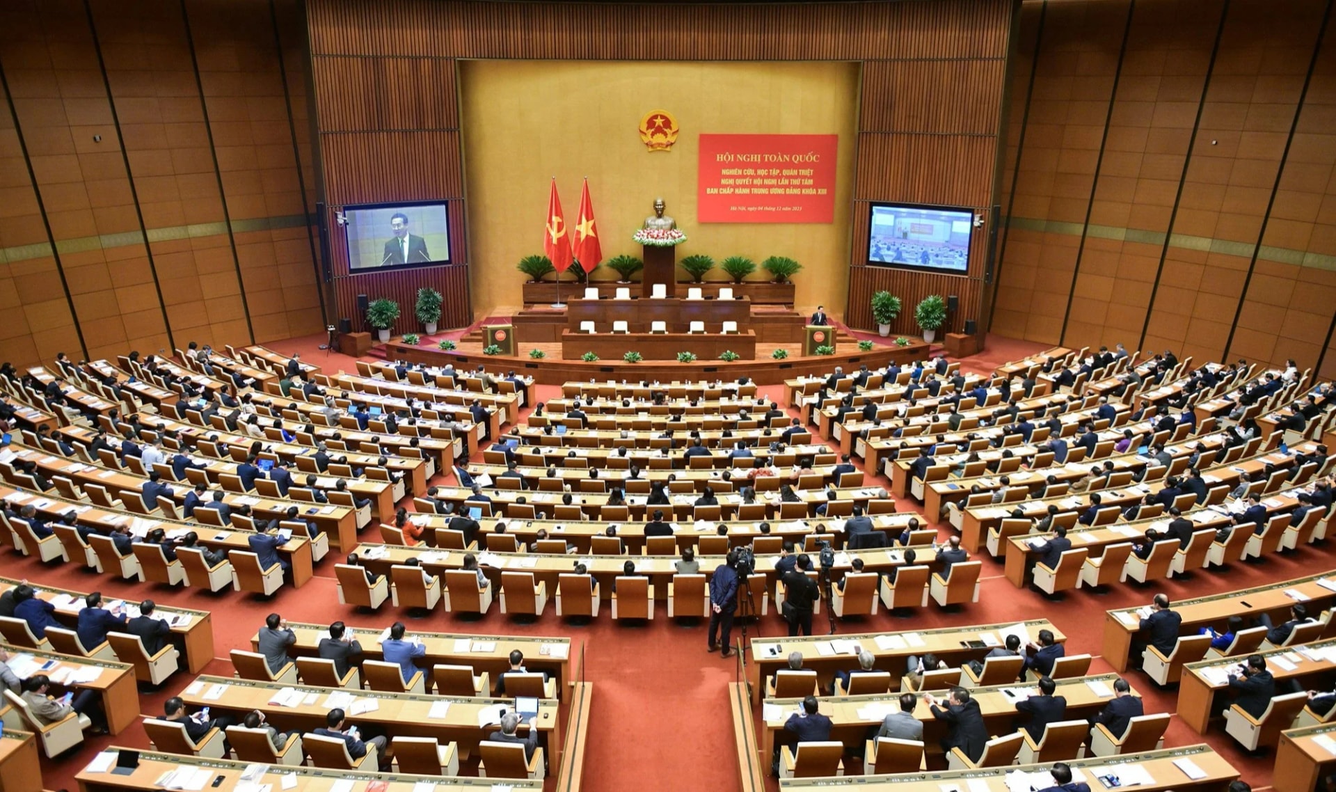 'Cấp dưới cứ lựa nói đúng ý cấp trên thì nguy hiểm cho Đảng, đất nước' - Ảnh 2.