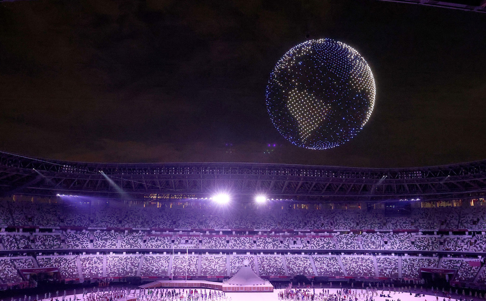 Màn trình diễn tạo hình trên không bằng drone ấn tượng tại lễ khai mạc thế vận hội Tokyo 2020