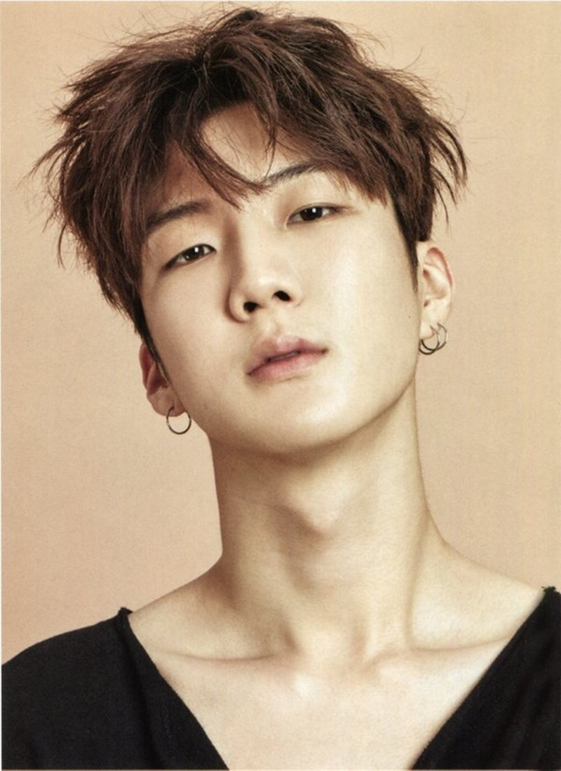 Lee Seung Hoon (WINNER) mắc Covid-19