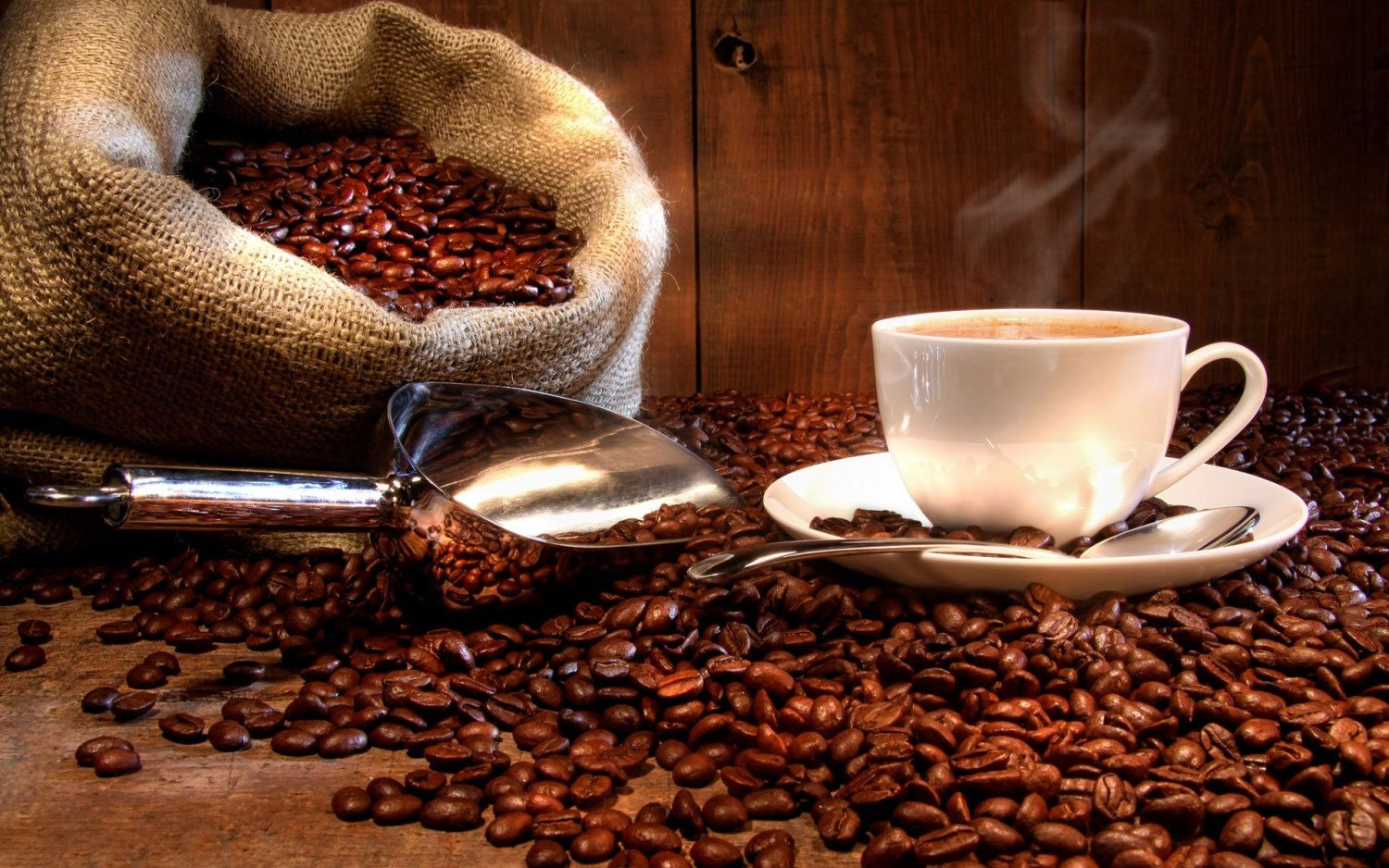 Giá cà phê hôm nay 27/1/2024: Áp sát ngưỡng 76.000 đồng/kg