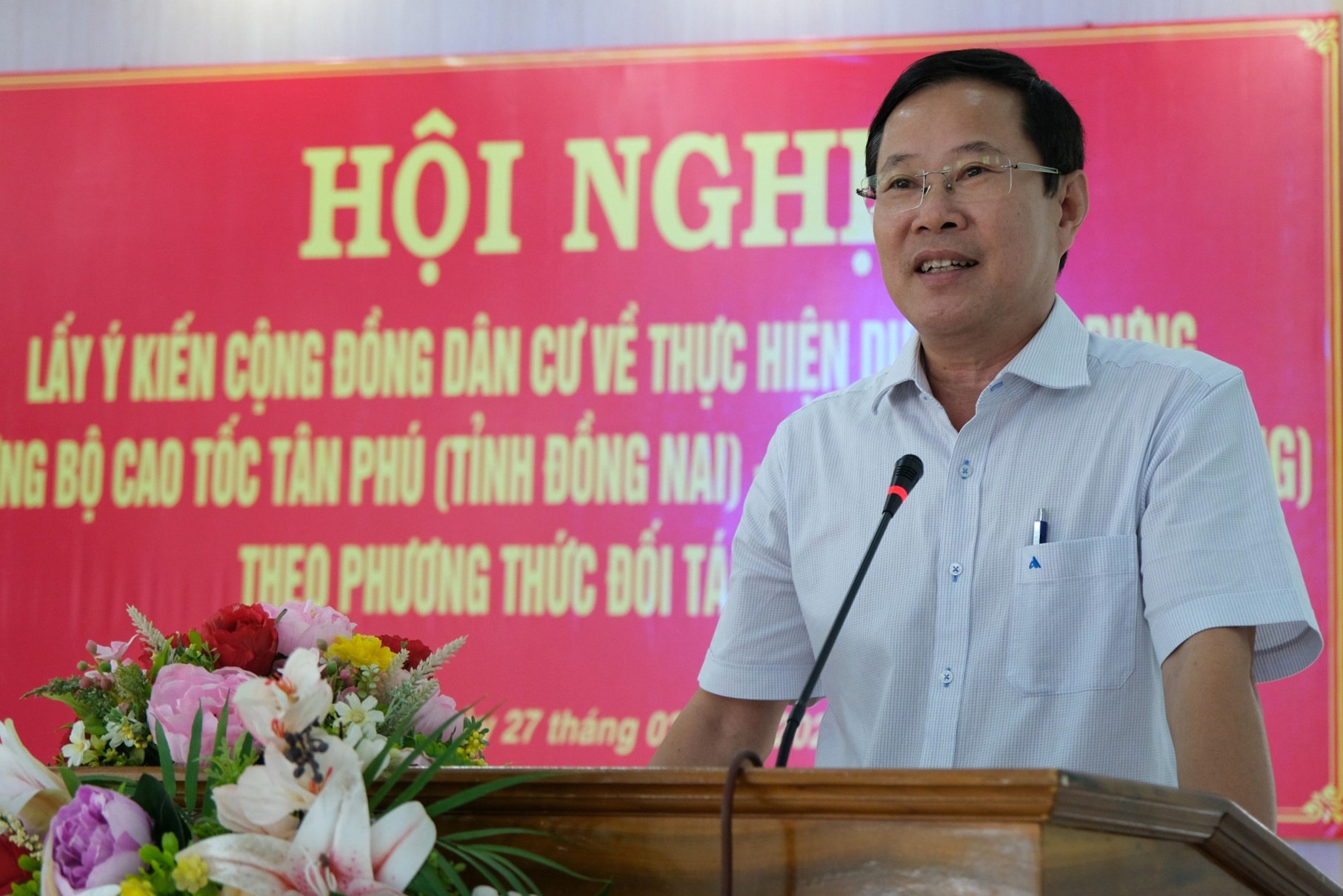 Đồng chí Phạm Triều - Chủ tịch Ủy ban MTTQ Việt Nam tỉnh Lâm Đồng phát biểu tại hội nghị