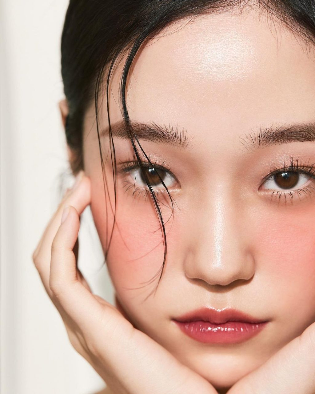 Igari Makeup: Trang điểm kiểu 'say rượu' cuốn hút như nàng Nhật Bản
