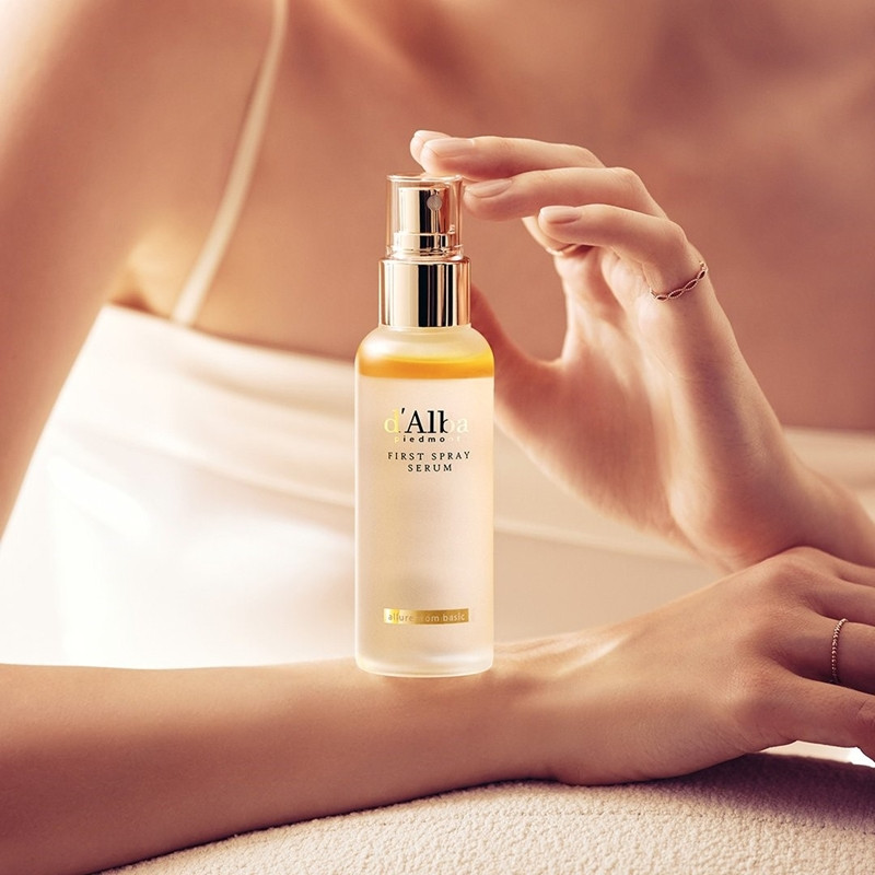 d'Alba First Spray Serum: Serum xịt khoáng “chân ái” của phái đẹp Hàn Quốc - Tạp chí Đẹp