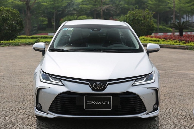 Toyota Altis 2024: Giá lăn bánh, Thông tin Xe & Ưu đãi tháng 02/2024