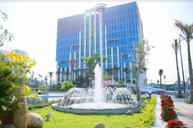 Trường ĐH Kinh tế TP. HCM lọt top 10 đại học tốt nhất tại Việt Nam
