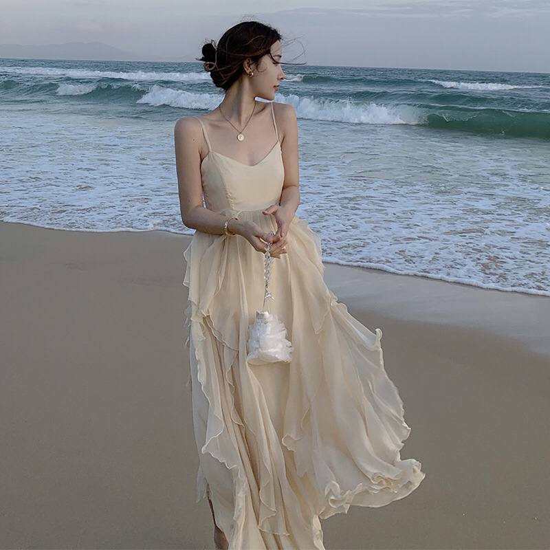 Đầm Váy 2 Dây Hở Lưng Đi Biển Quyến Rũ 2023 | NCF017 - Xưởng Thời Trang Nữ