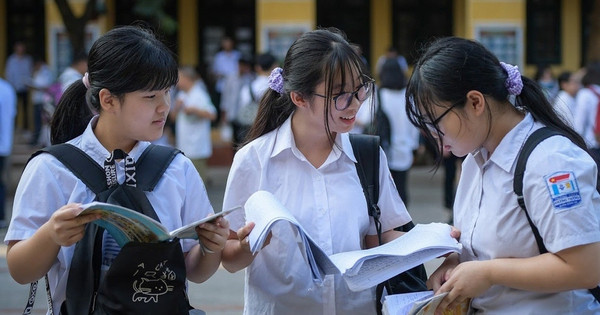 Chi tiết LỊCH THI VÀO LỚP 10 của Hà Nội năm học 2024-2025